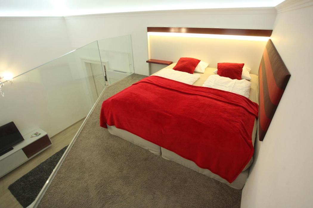 Superior Loft At Basilica Apartment Budapest Luaran gambar