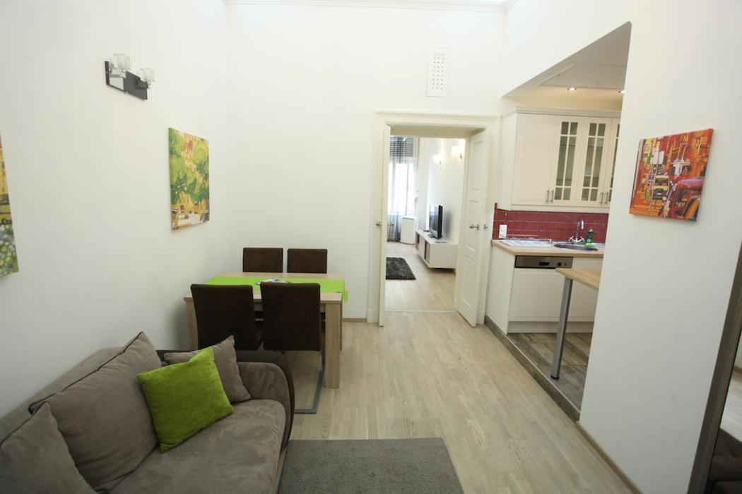 Superior Loft At Basilica Apartment Budapest Luaran gambar